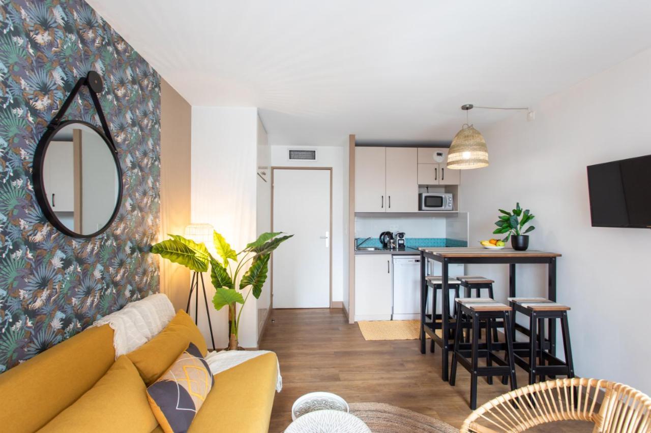 C1 Clemenceau Pool Balcony Bath Ac 2Mins Walk To Sand Beach Cannes Exteriör bild